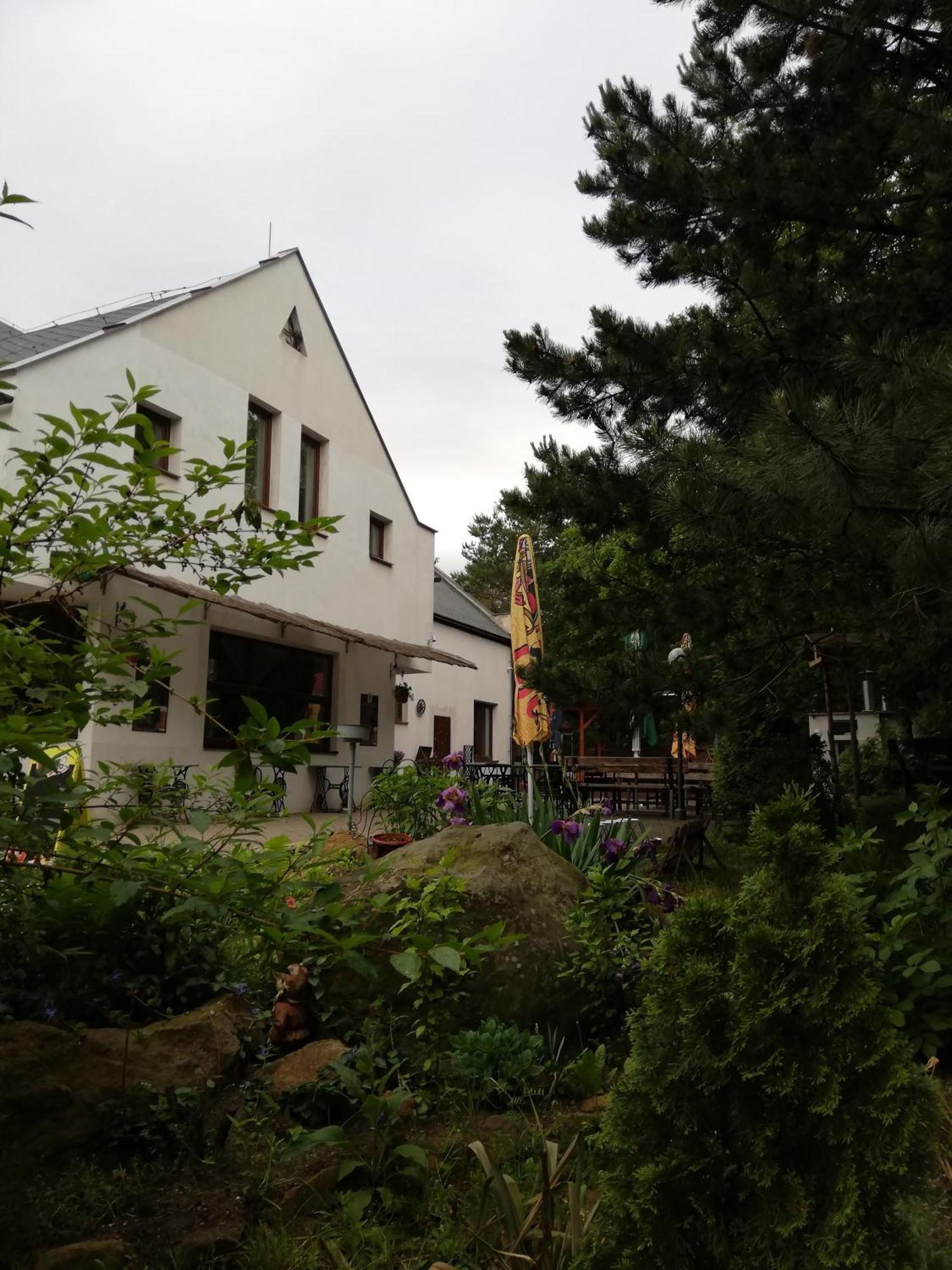 Hotel Kamenny Vrch Chomutov Zewnętrze zdjęcie